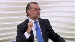 Ex-presidente do Banco Central do Brasil fala sobre o Bitcoin e manifesta preocupação com a Libra