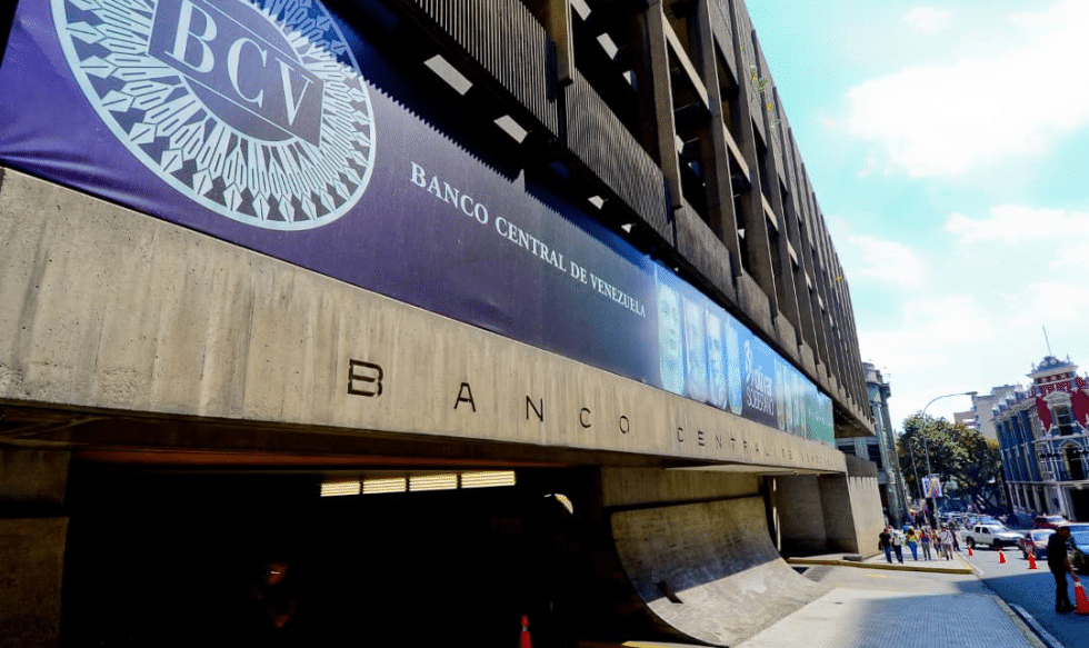 Banco Central da Venezuela considera adicionar Bitcoin às operações