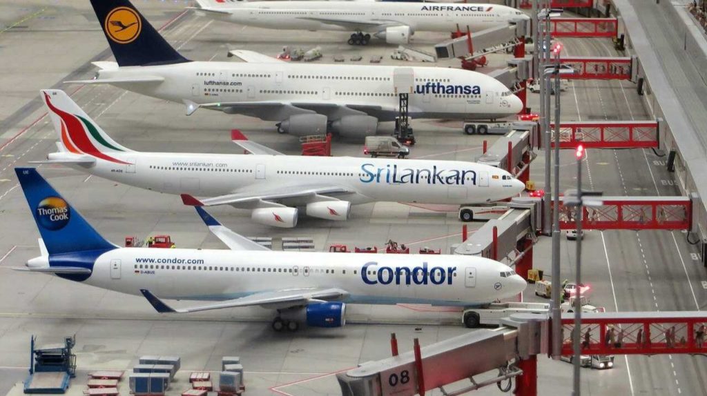 Nicolas Maduro força empresas aéreas à comprar combustível usando Petro