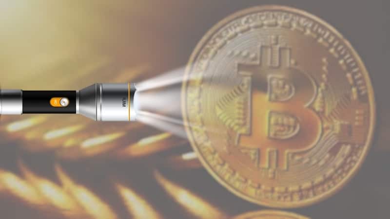 BTC cai abaixo de US$ 7000 e economista diz 'Bitcoin não tem utilidade real'