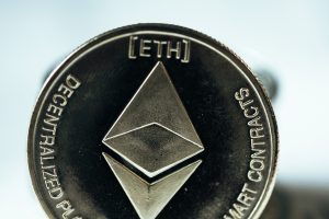 Reddit anuncia dois tokens no Ethereum voltados a comunidade de Fortnite