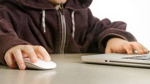 Adolescentes roubaram milhões em criptomoedas