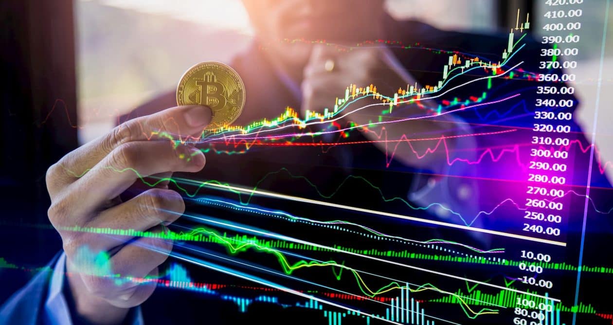 Bitcoin atingiu o seu nível mais alto em quase um ano no mês passado