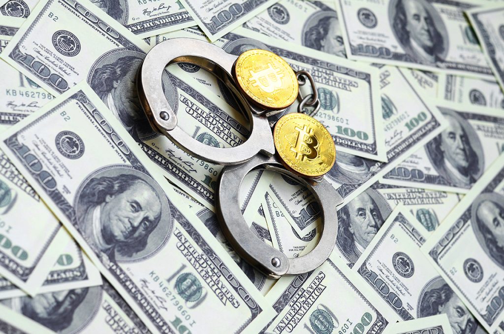 Homem se declara culpado por roubar US$ 360 mil em uma falsa venda de Bitcoin