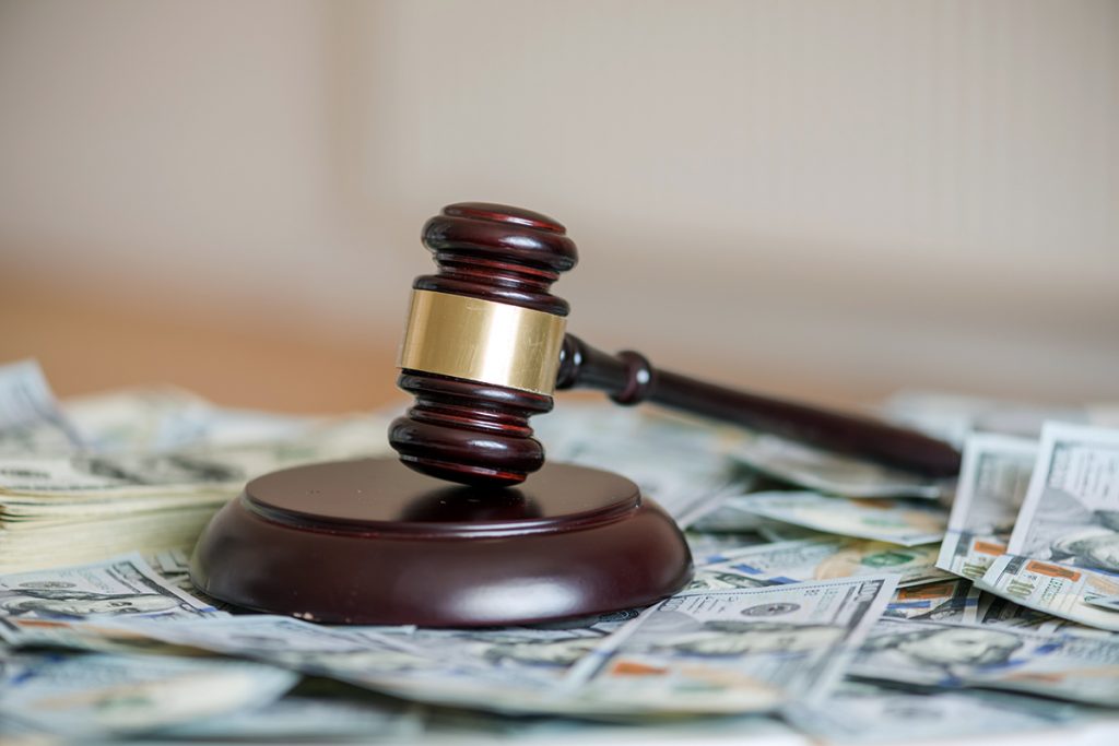 Fundador da BitMEX fiança de $5 milhões até comparecimento ao tribunal