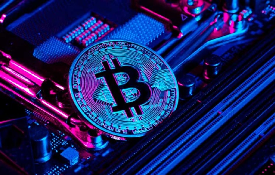 Mineradores de Bitcoin viram 8% de aumento na receita em outubro