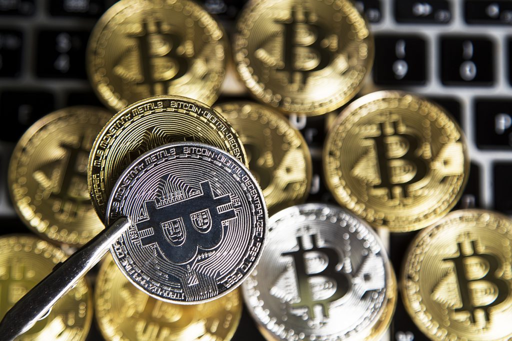 História de investimento em prata x investimento em bitcoin