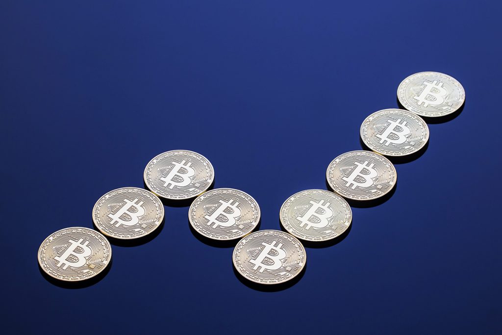 Volume diário de negociação do Bitcoin chega a US$22 bilhões