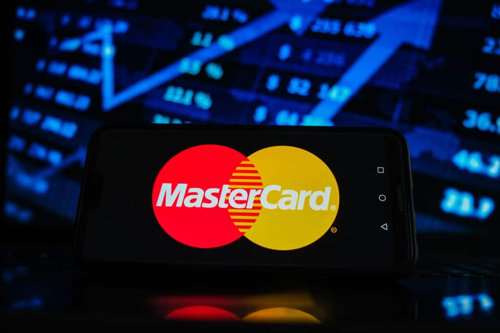 Mastercard revela planos para integrar criptomoeda em sua rede