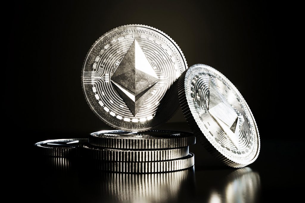 Três ETFs Ethereum aprovados em um dia