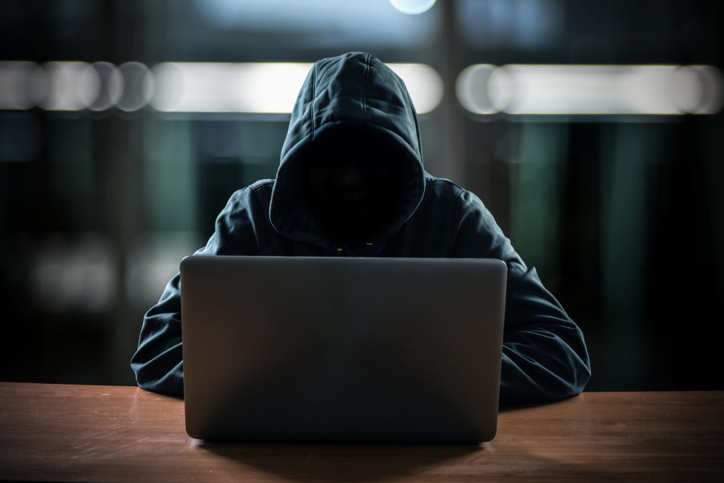 Projeto DeFi baseado em Ethereum hackeado, US$ 11 milhões roubados.