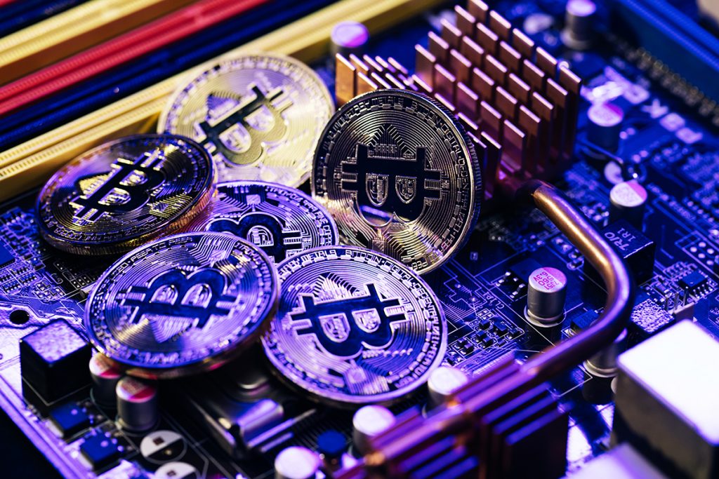 Mineradores de criptomoedas procuram energia barata no Texas