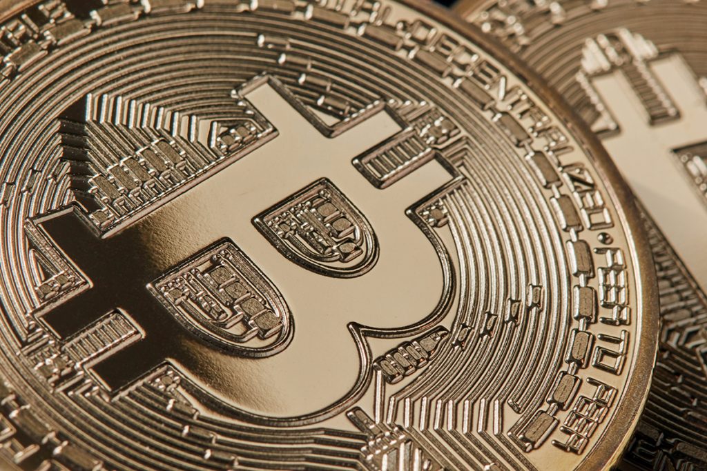 BlackRock ganhou US$369 mil com futuros de Bitcoin