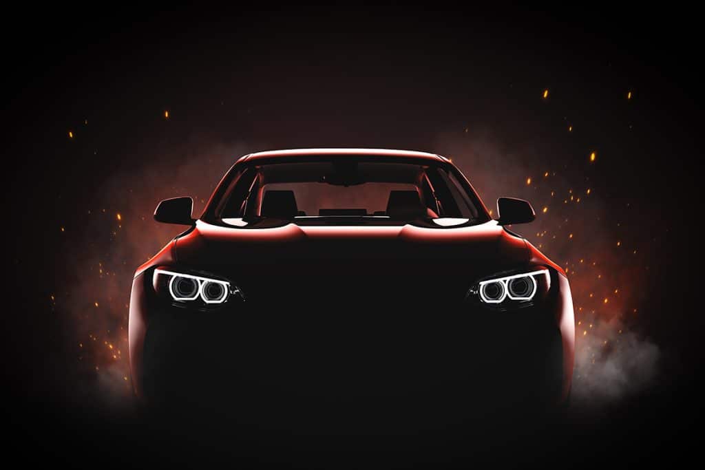 Equipe de corrida GT e Lamborghini autenticando peças de carros usando NFTs