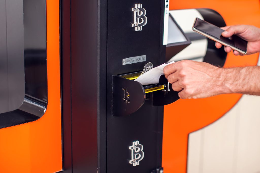 Instalações de ATM’s Bitcoin registram maior queda desde 2019