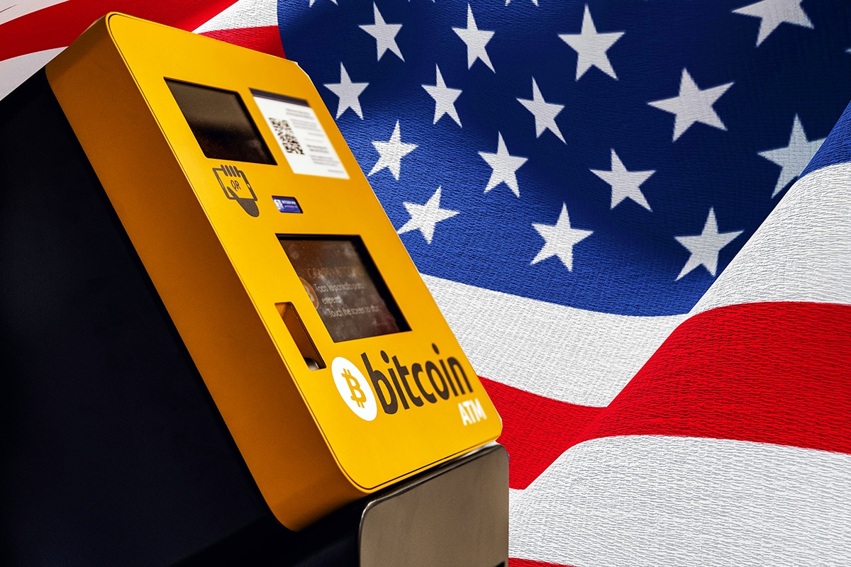 EUA dominam ATMs instalados e hash do Bitcoin no mundo todo