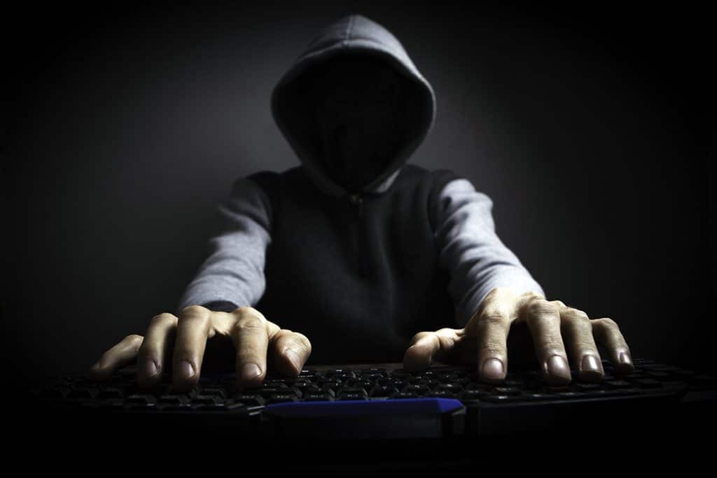 Hackers exploram bug para roubar ATMs Bitcoin