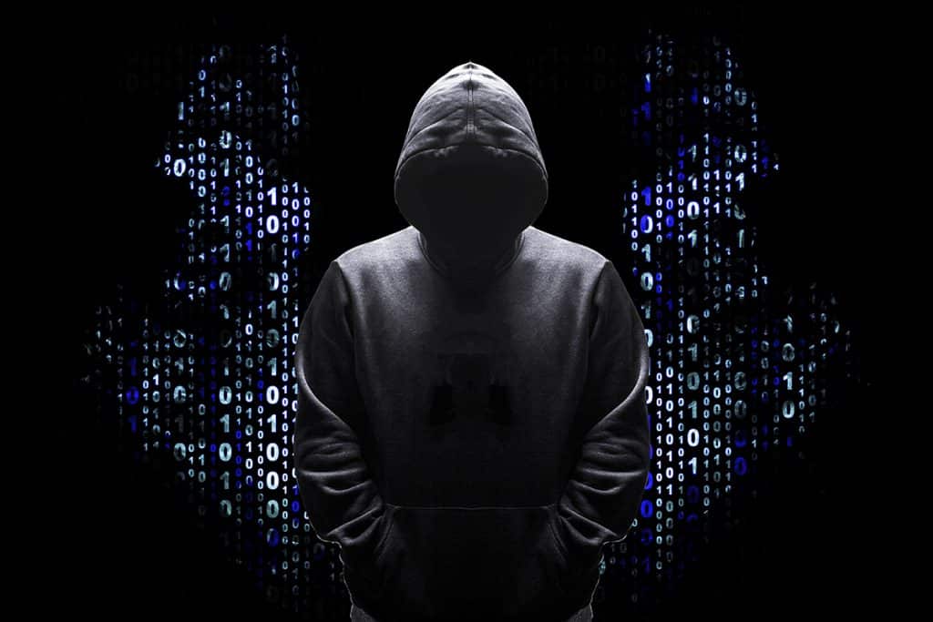 Hacker da FTX divide quase US$200 milhões de ETH em 12 carteiras