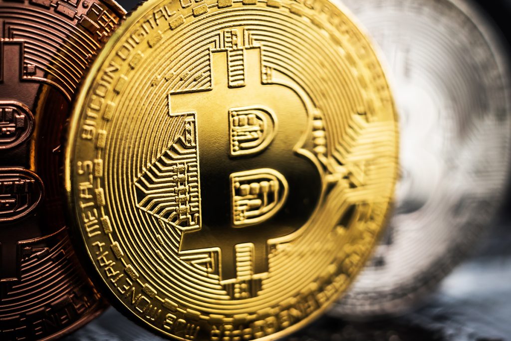 Bitcoin se aproxima de um recorde de 10 anos