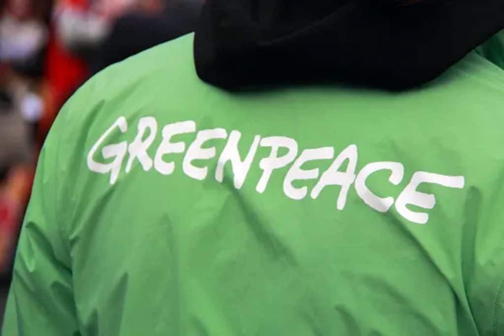 Guerra entre Greenpeace e Bitcoin