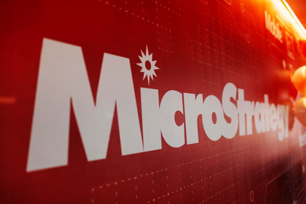 MicroStrategy paga empréstimo do Silvergate e compra 6,5 mil BTC