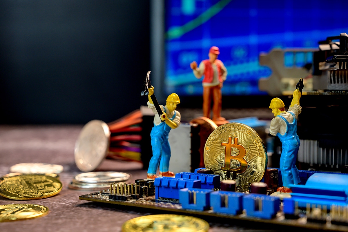 Mineração de Bitcoin continua crescendo apesar da queda na lucratividade