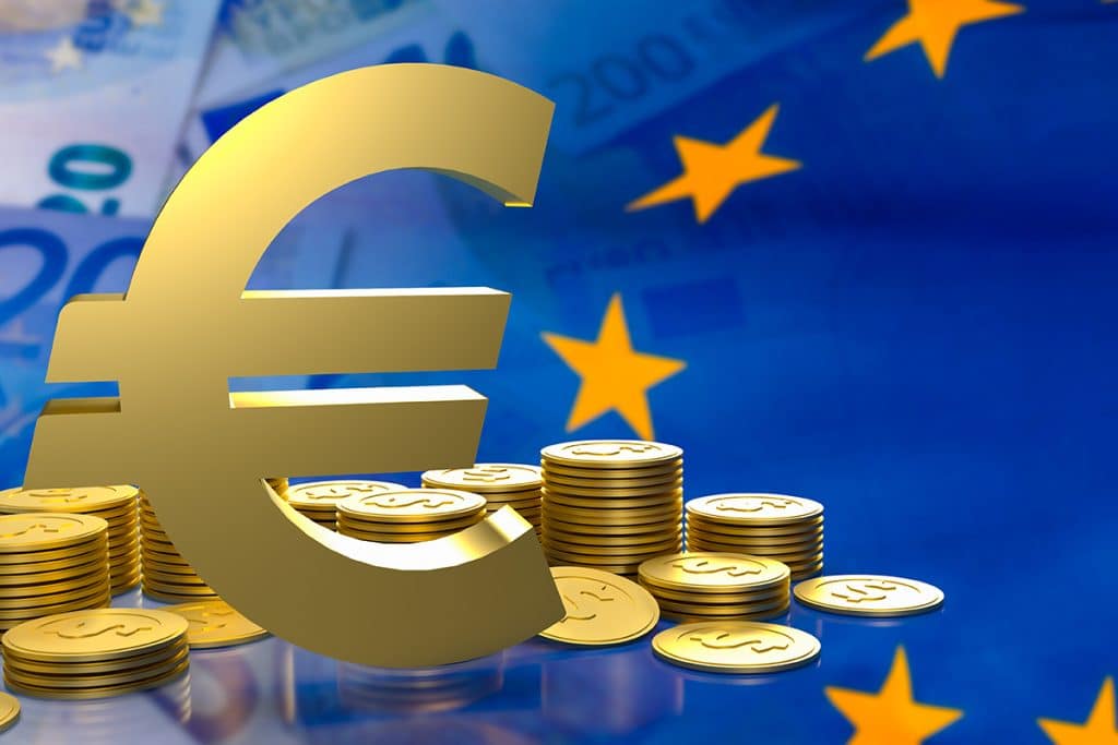 Comissão Europeia visa aceitação universal com proposta do euro digital