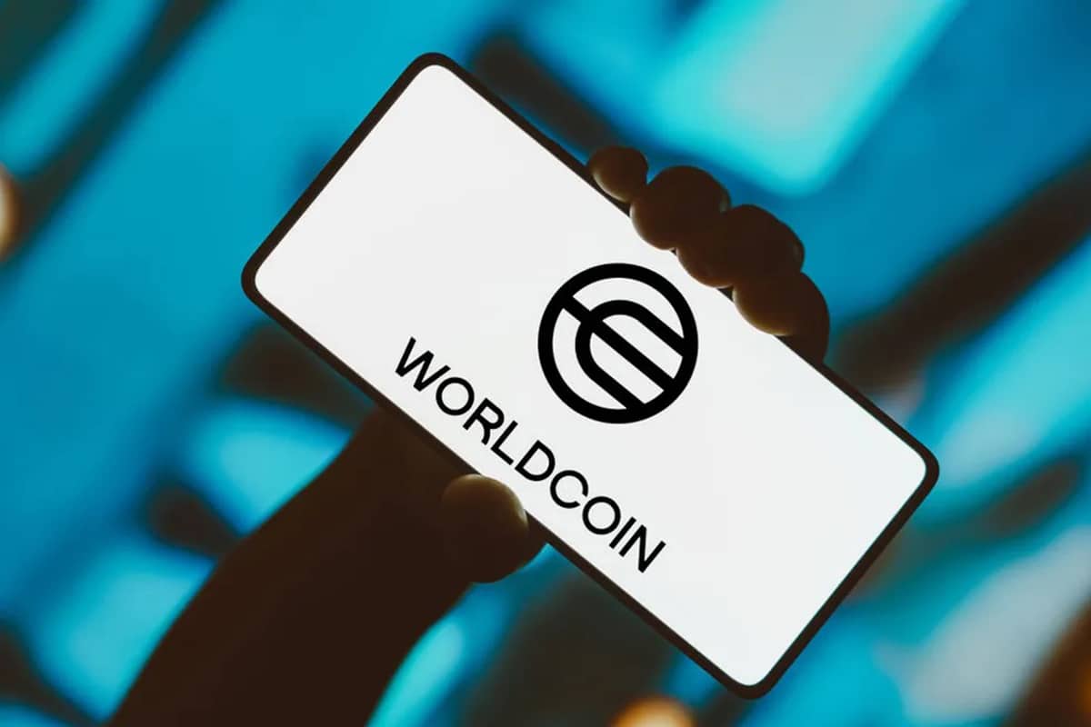 Worldcoin dispara 140% em uma semana