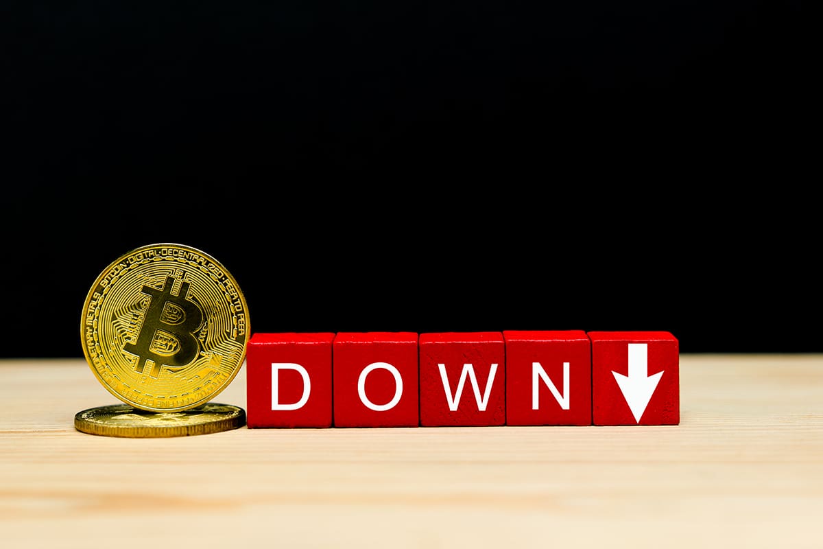 Bitcoin cai para US$53 mil – mas o pior ainda não passou...