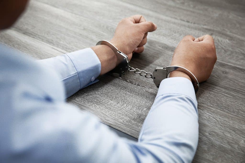 Família de SBF está ligada a escândalo financeiro