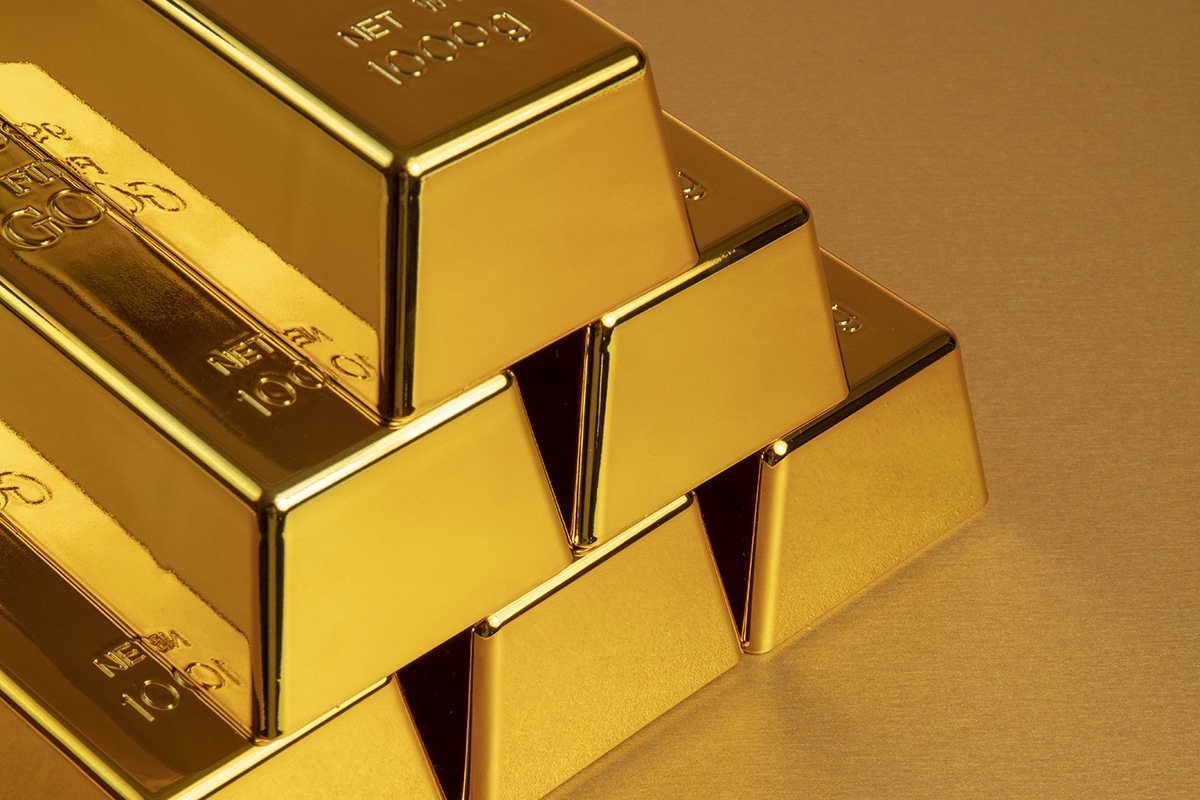 Ouro atinge nova máxima histórica