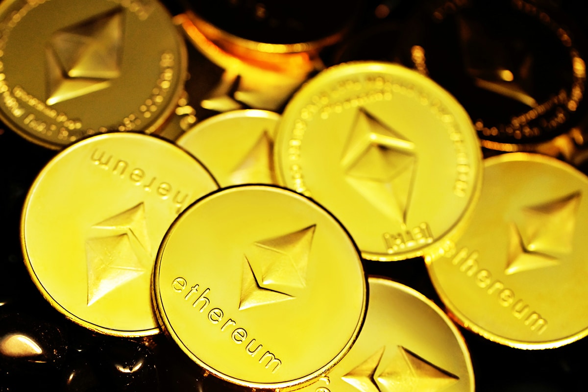 Buterin apresenta soluções para problemas de staking e blocos Ethereum