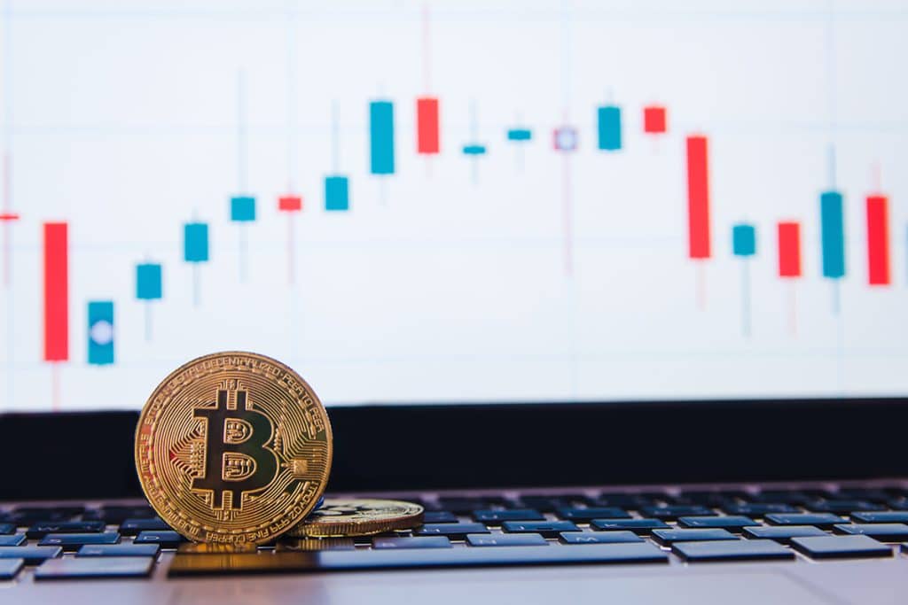 Domínio do Bitcoin atinge alta, enquanto altcoins ficam para trás