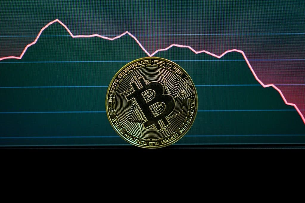 Reserva de Bitcoin dos EUA causa grandes perdas em ETFs