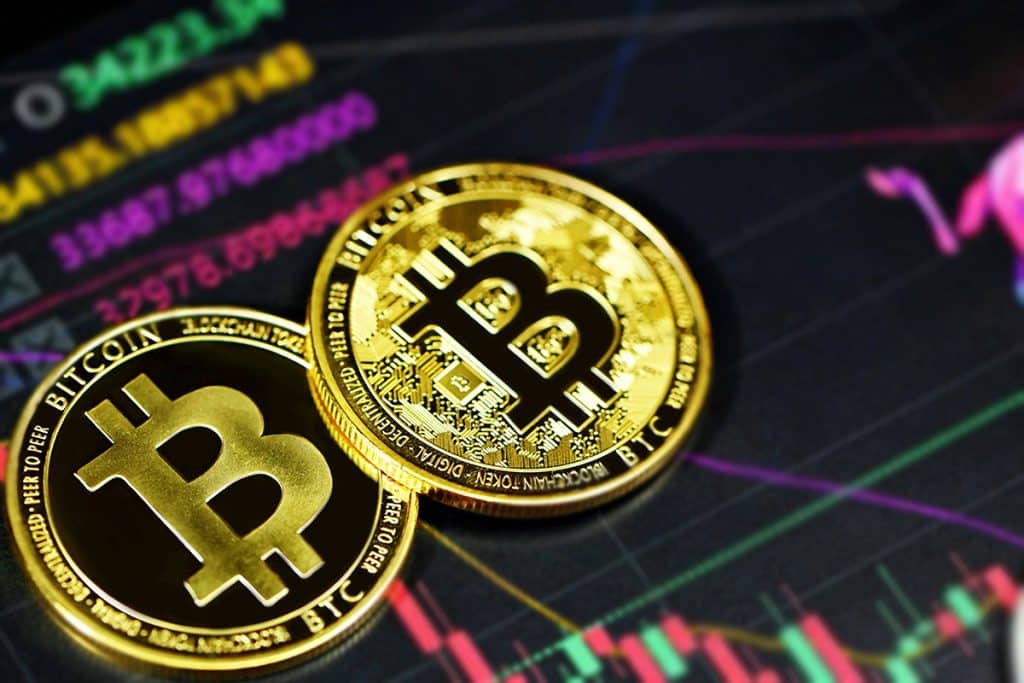 Bitcoin pode atingir US$ 210 mil em 2025