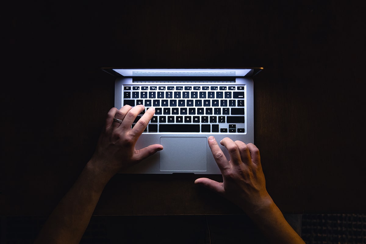 Europol fecha mercado da dark web, mas tráfico online resiste