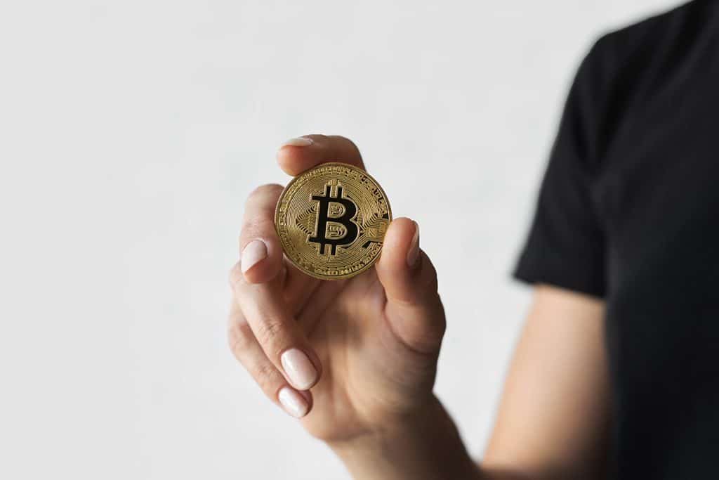 Falta de noções básicas de segurança expõe usuários de criptomoedas