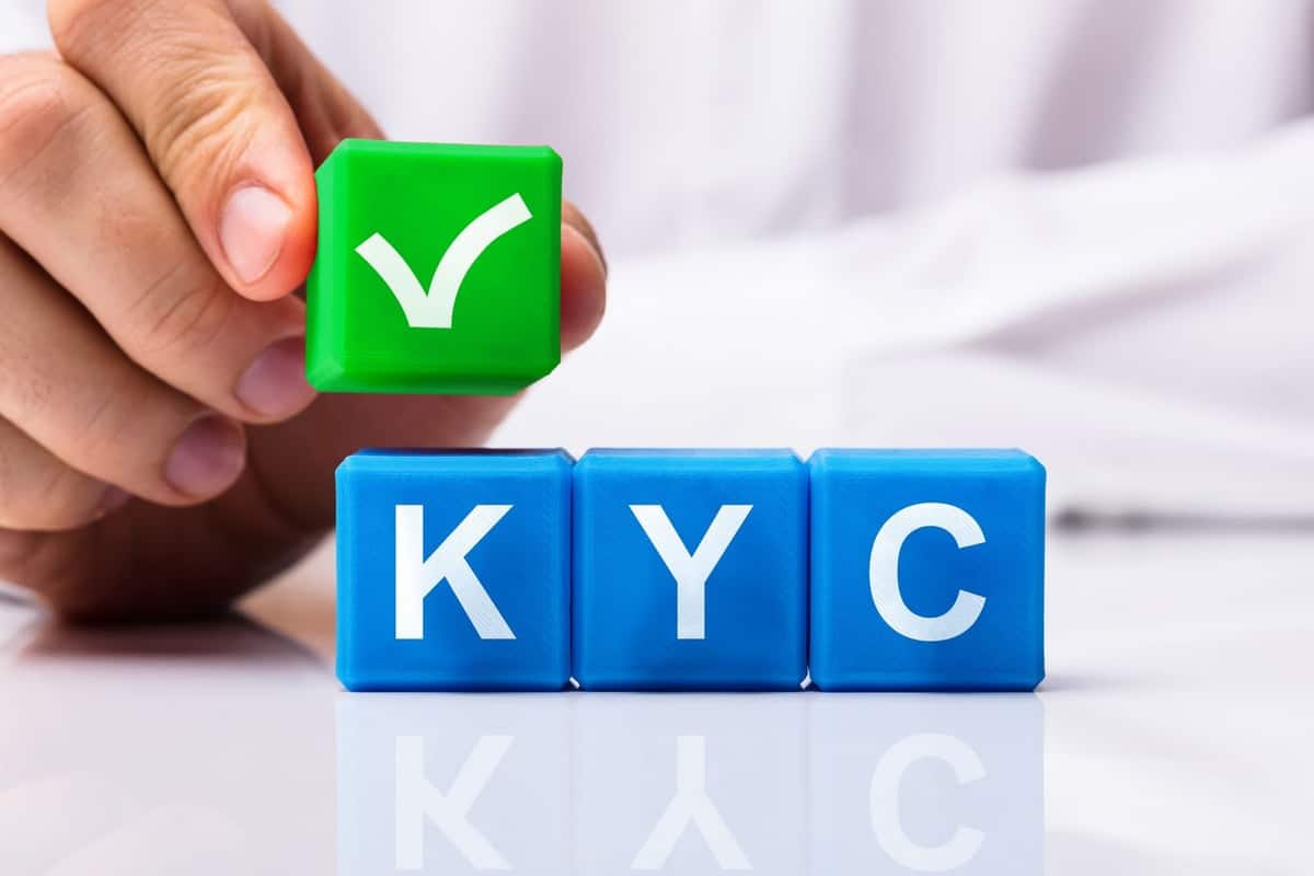 Como a identidade descentralizada pode resolver o problema da dupla verificação KYC