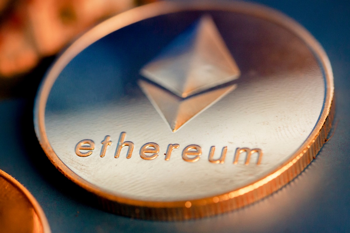 Tesourarias de Ether buscam vantagem além dos ETFs