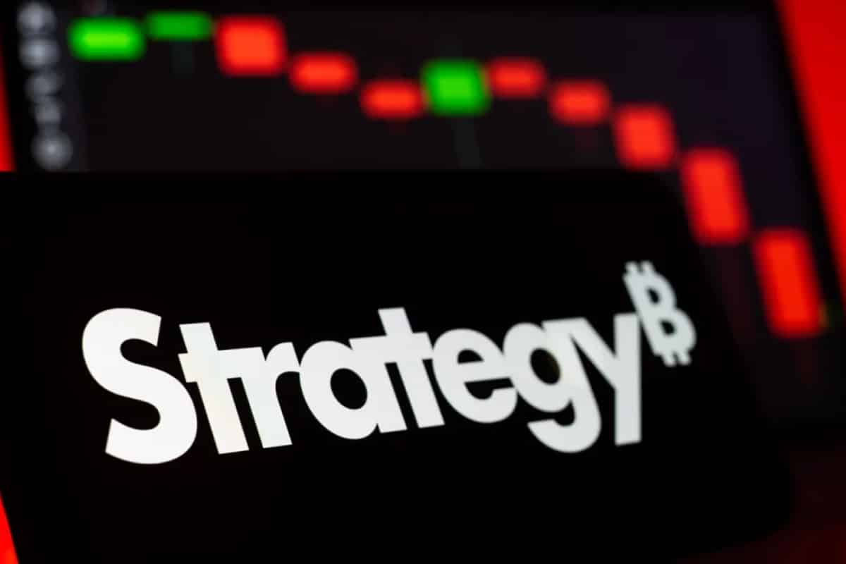 STRATEGY sinaliza retomada de compras de Bitcoin